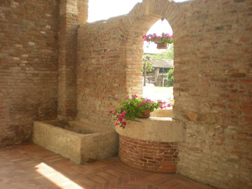 Agriturismo Al Casale Lonigo Exteriör bild